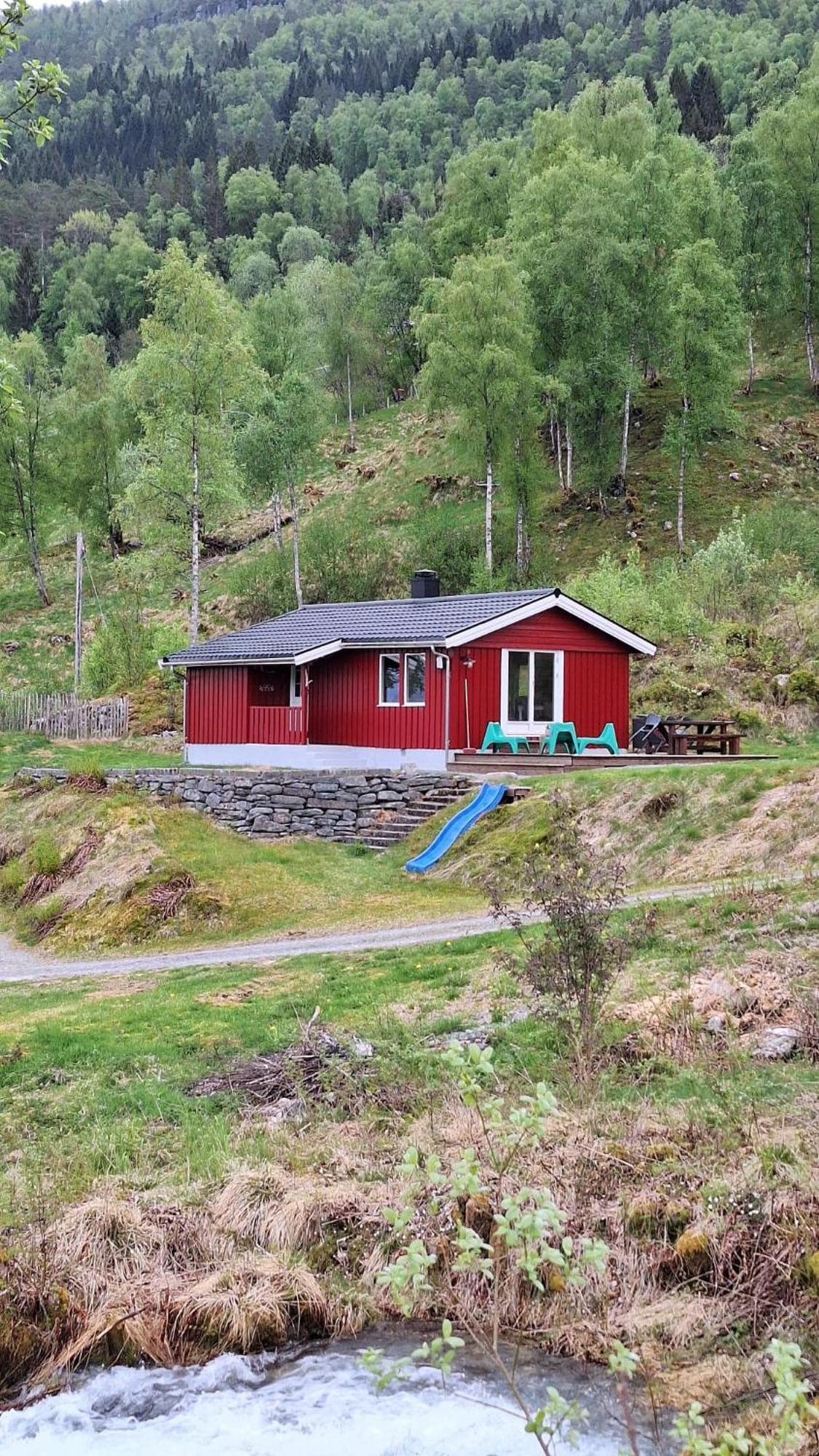 Nordfjordcabins Utvik Buitenkant foto